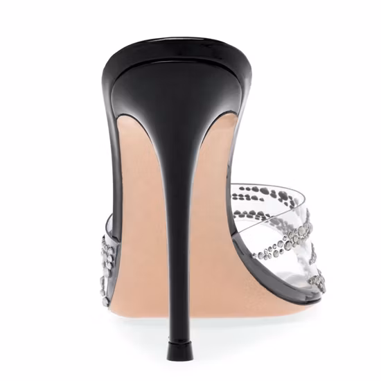 Sandalia tipo zapatilla con tacón fino en la parte superior de PVC transparente con diamantes